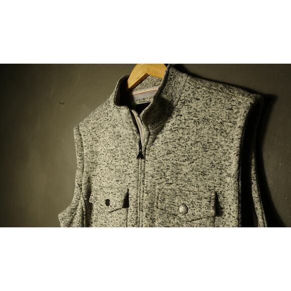The Normal Brand Lincoln Fleece Vest Size L - Picture 3 of 11